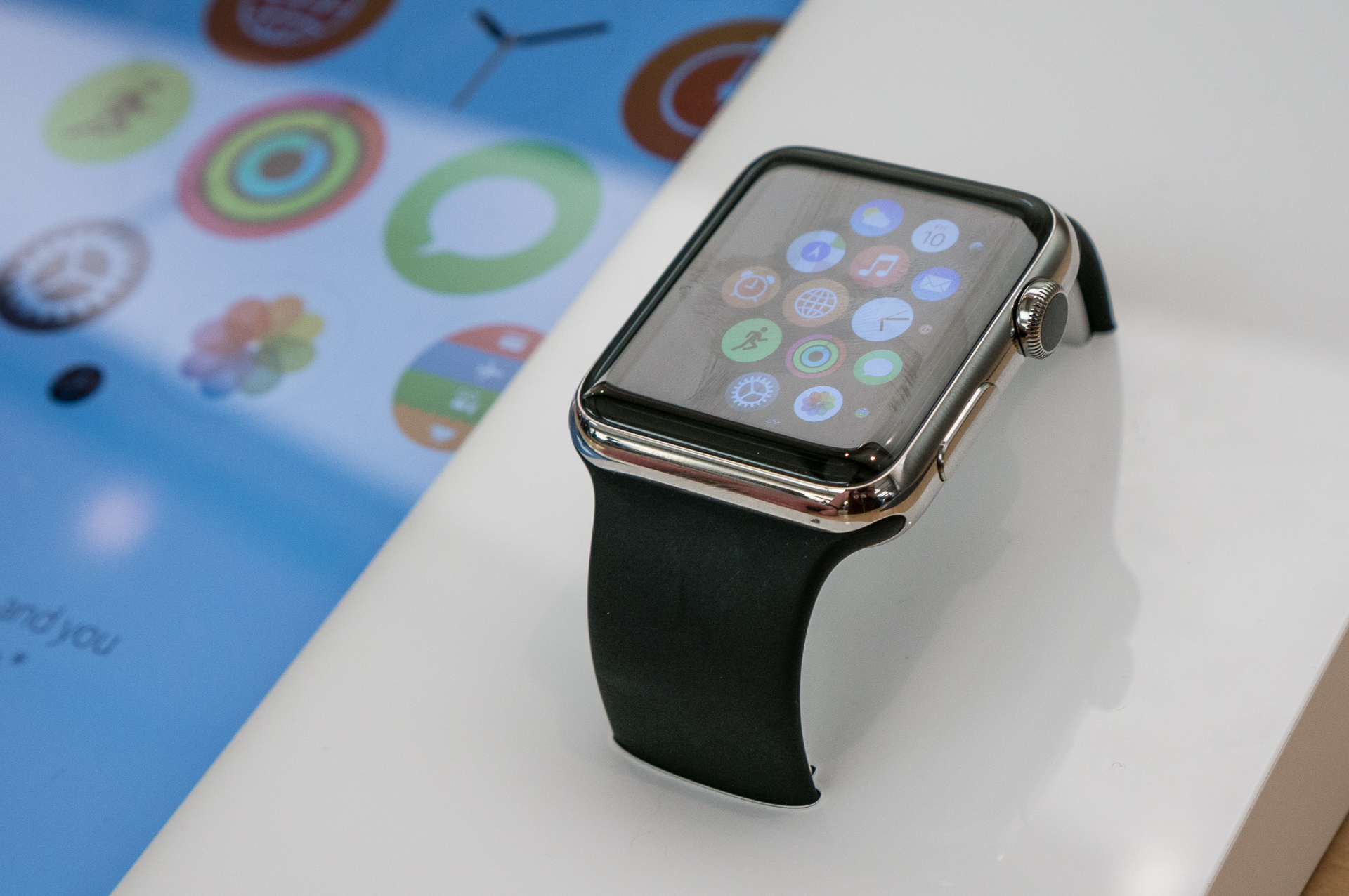 How the new apple watch is working for someone who is both deaf and registered blind